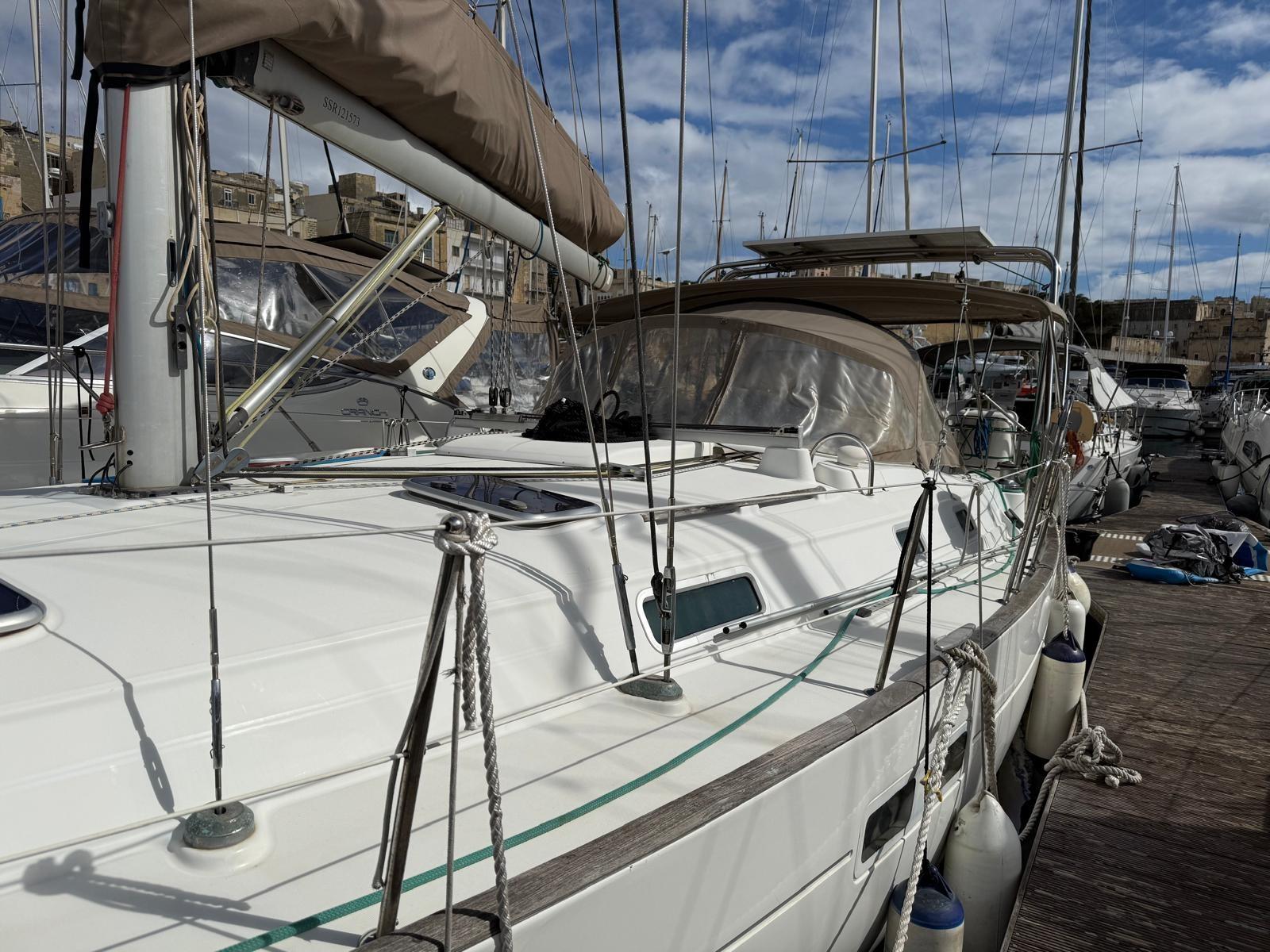 beneteau Oceanis 411