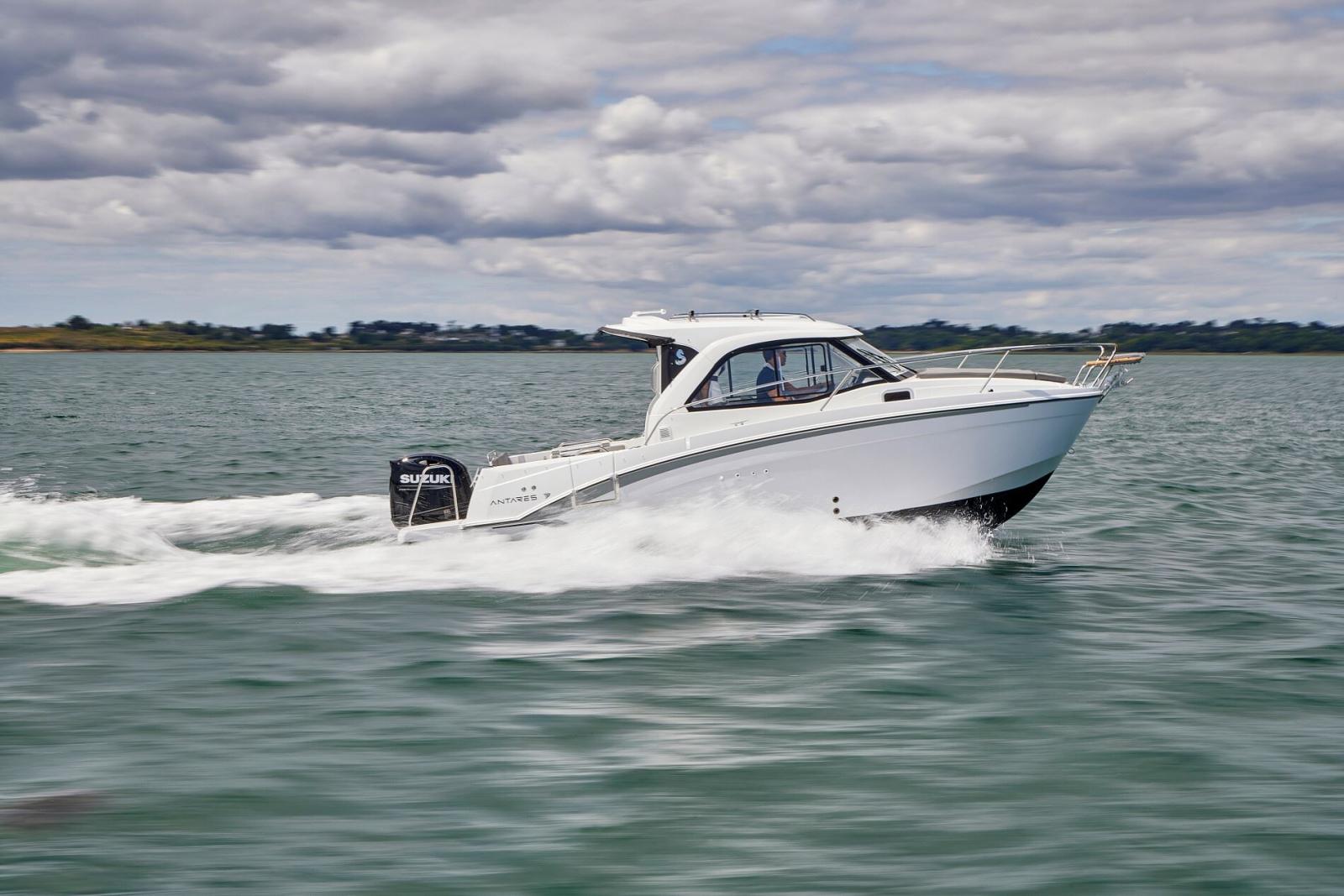 beneteau Antares 7 ob v2