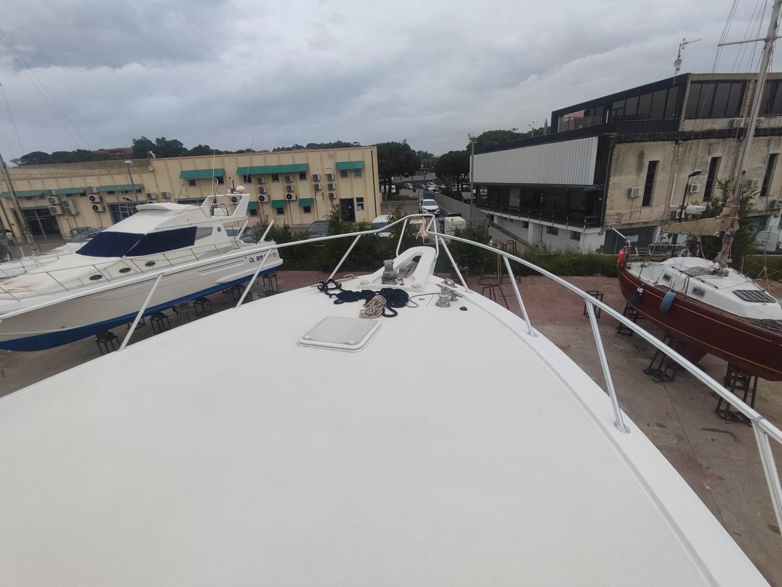 hatteras 54 convertible