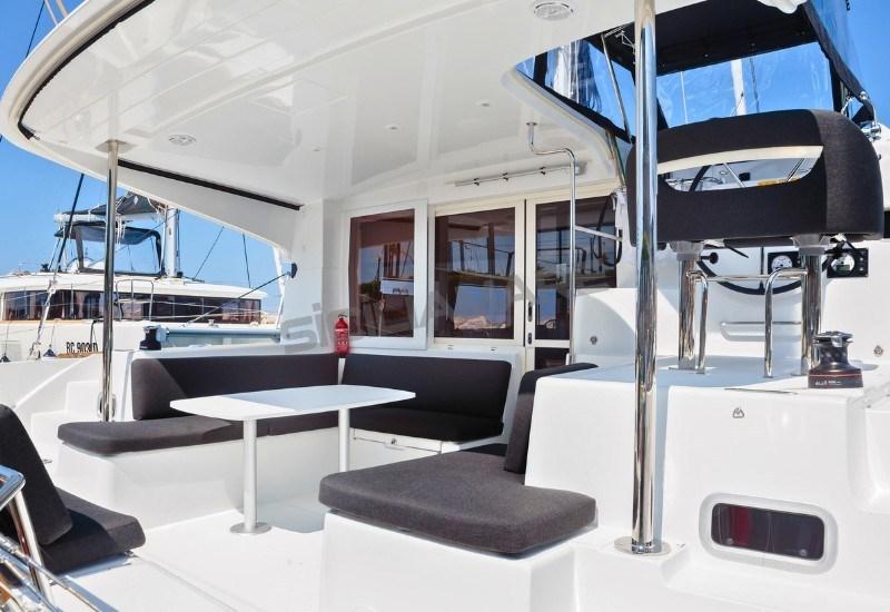 lagoon 40
