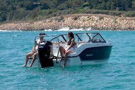 quicksilver Activ 555 bowrider