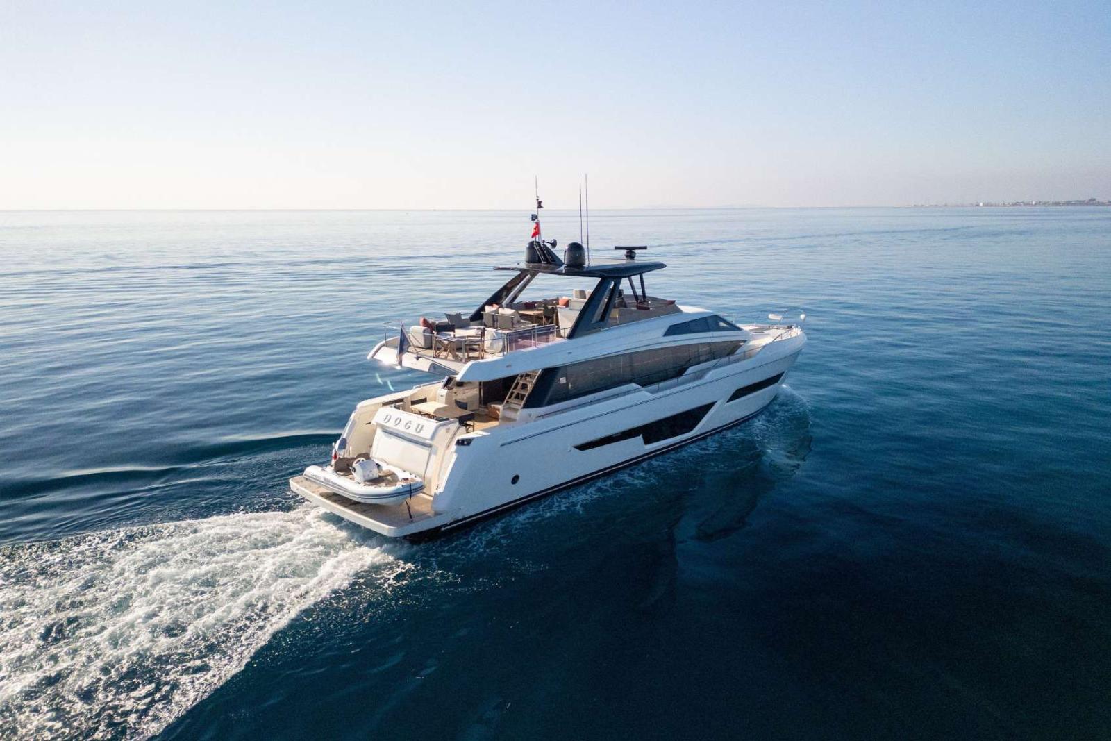 ferretti yachts 780