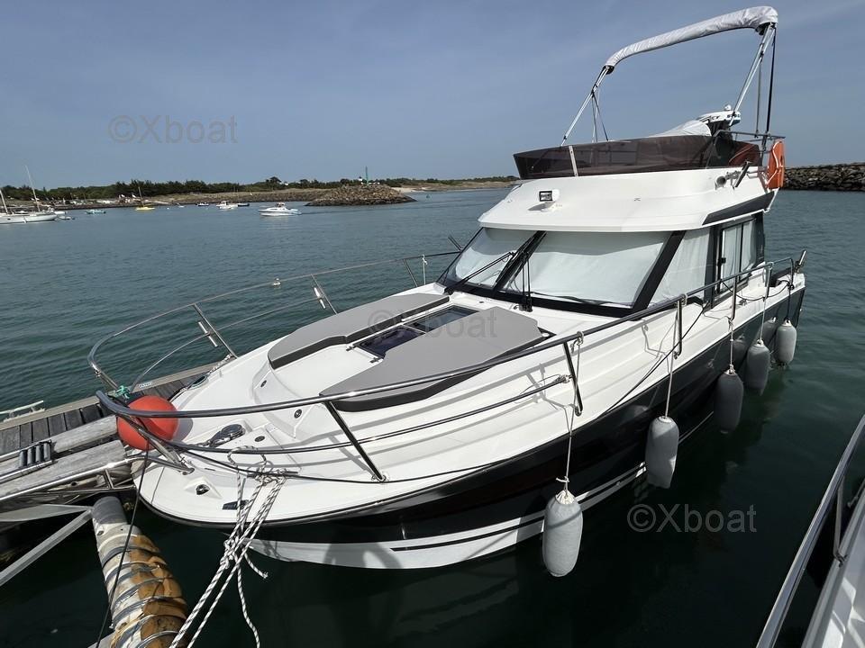 jeanneau Merry fisher 1095 fly