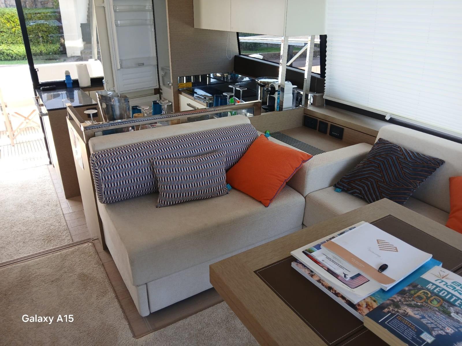 prestige yacht prestige 630