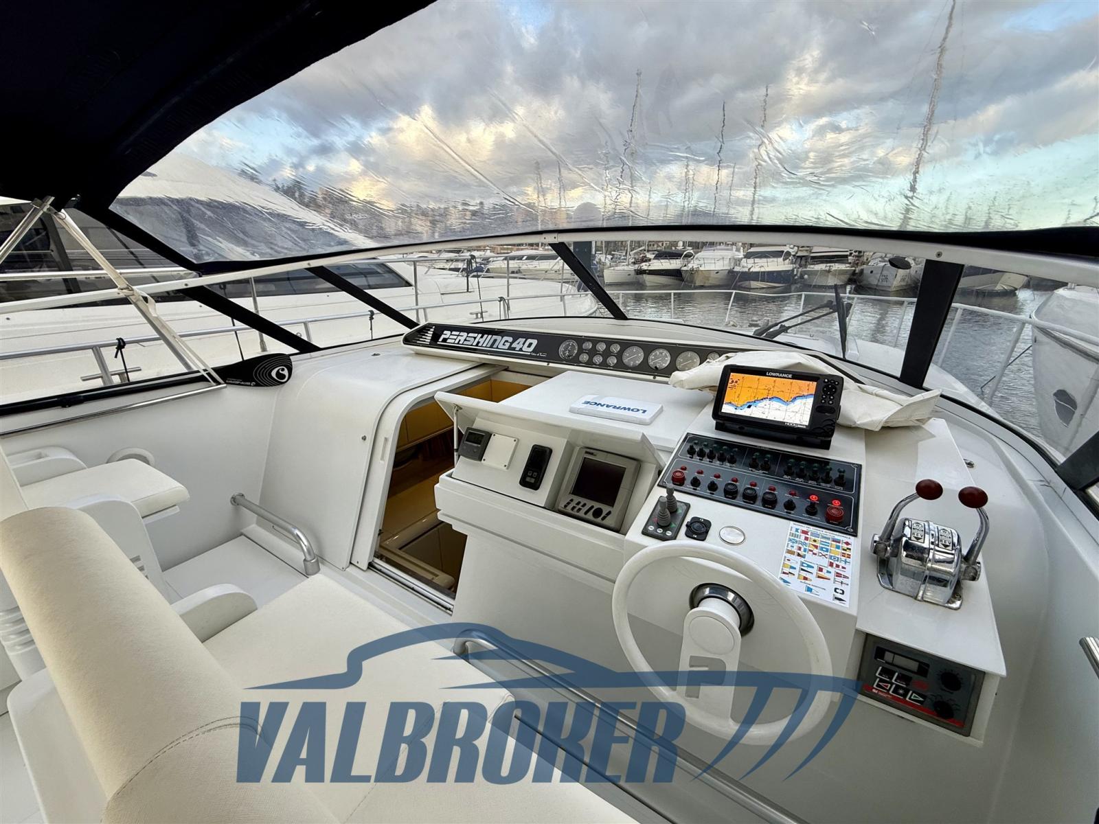 pershing 40