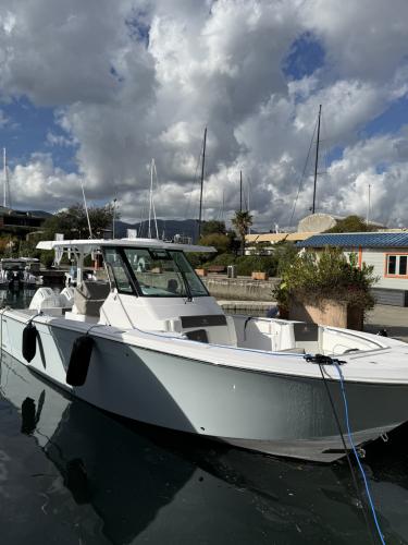 Bertram yacht 34 cc