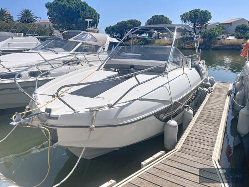 Beneteau flyer 8.8 sundeck