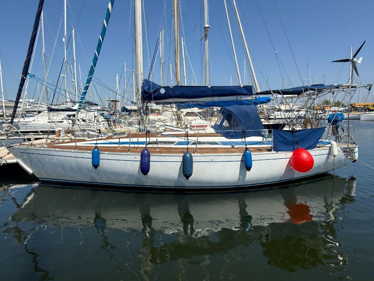 cantiere del pardo Grand soleil 35