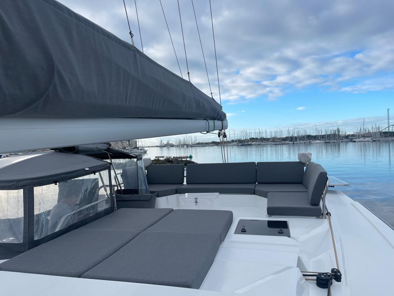 fountaine pajot Elba 45