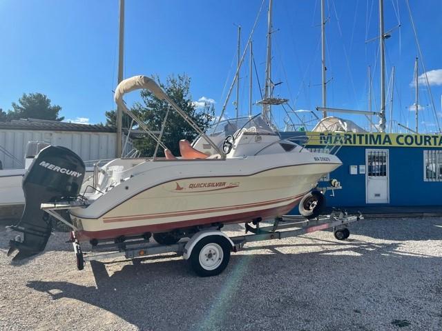 delphia yacht Quicksilver 540 cruiser