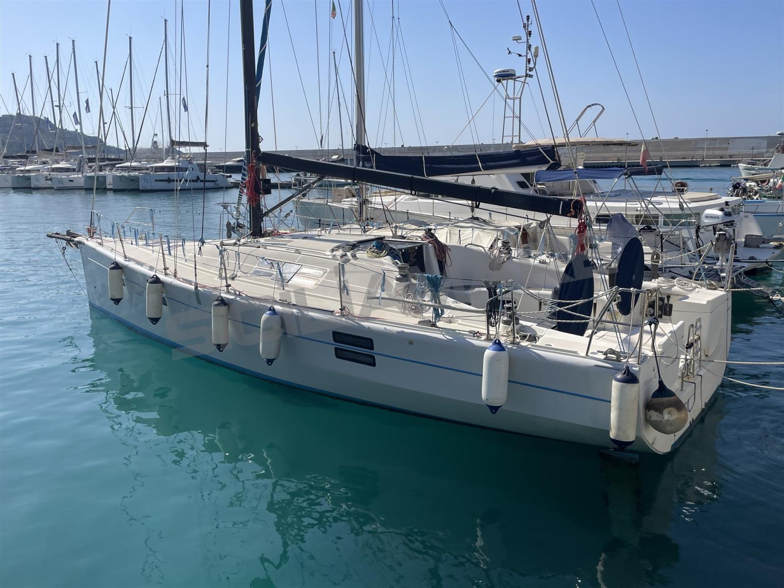 sirena marine Azuree 40