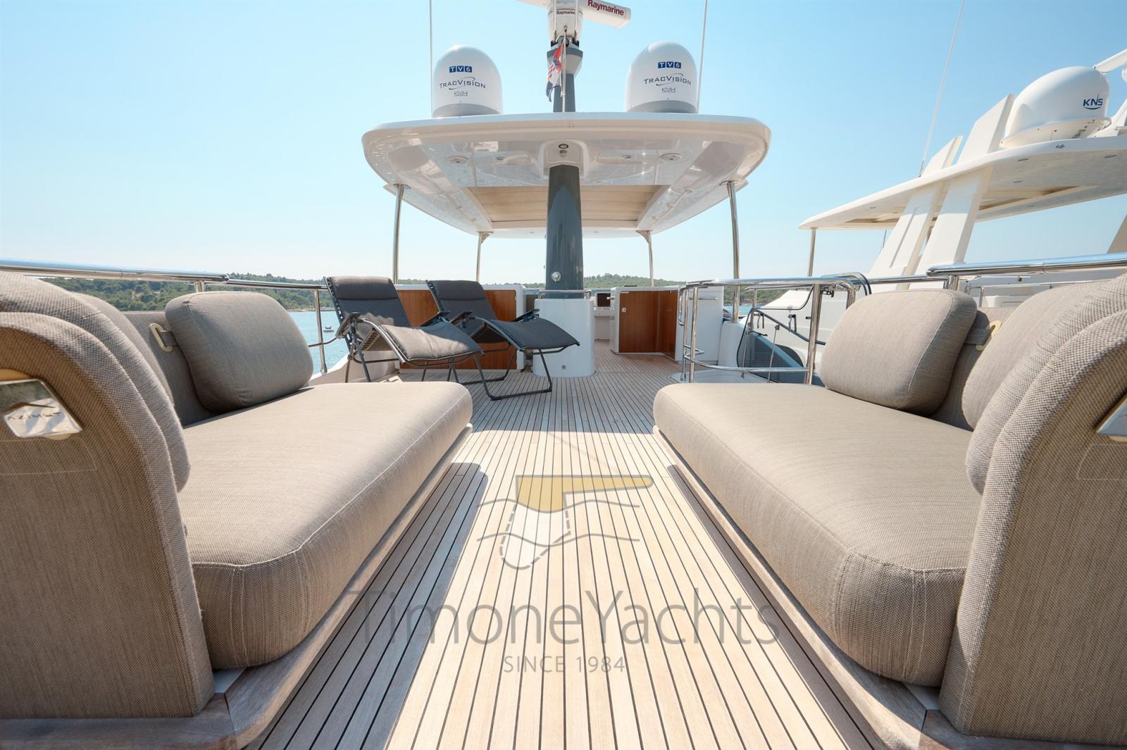 azimut Magellano 66
