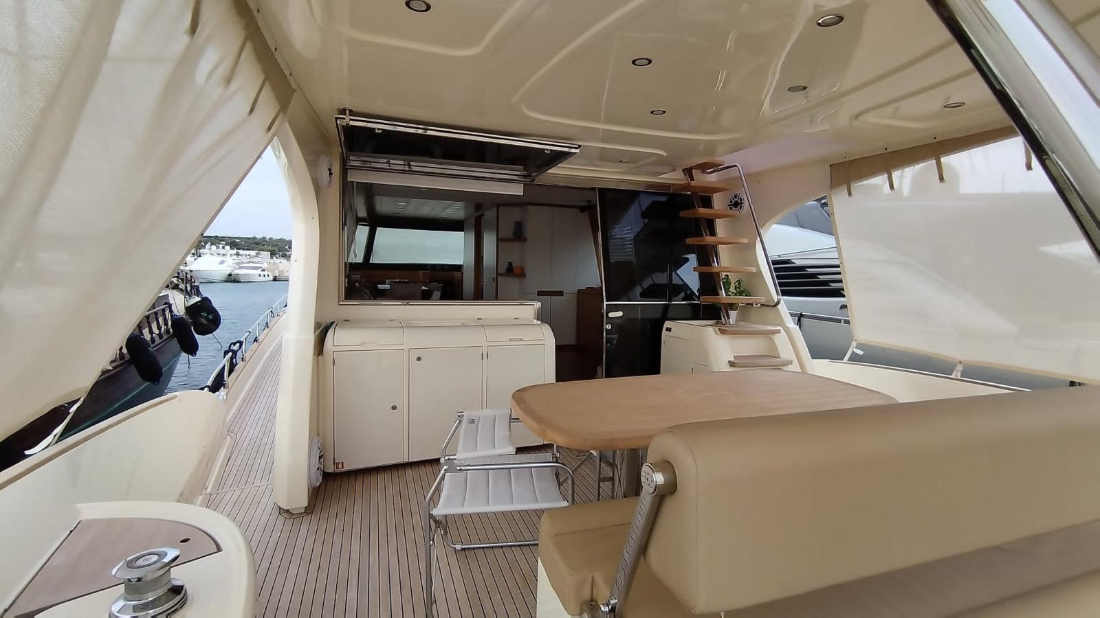 mochi craft Mochi 64 dolphin cruiser