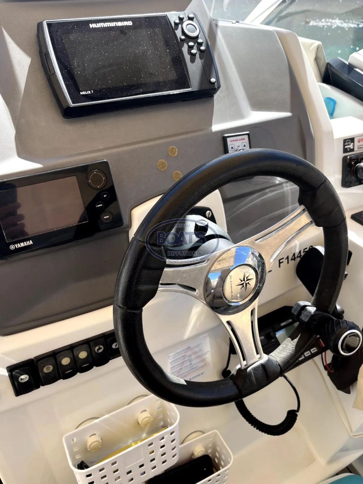 jeanneau Cap camarat 8.5 wa