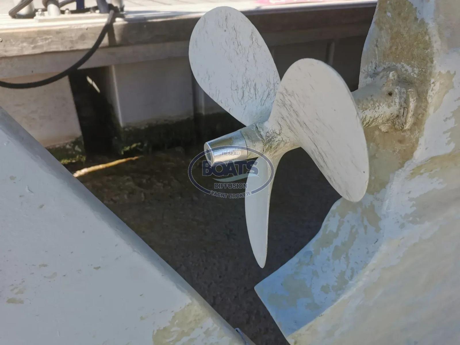 hartwell of plymouth (gb) Golden hind 31 voilier bois