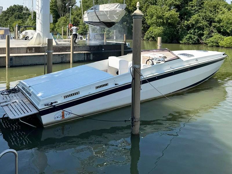 cigarette r.t. 35 awesome