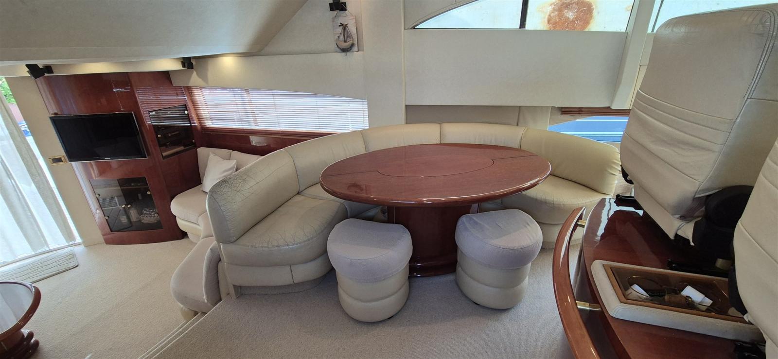 fairline Squadron 62