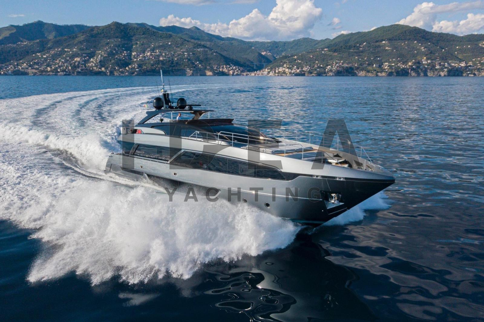 riva Corsaro 100
