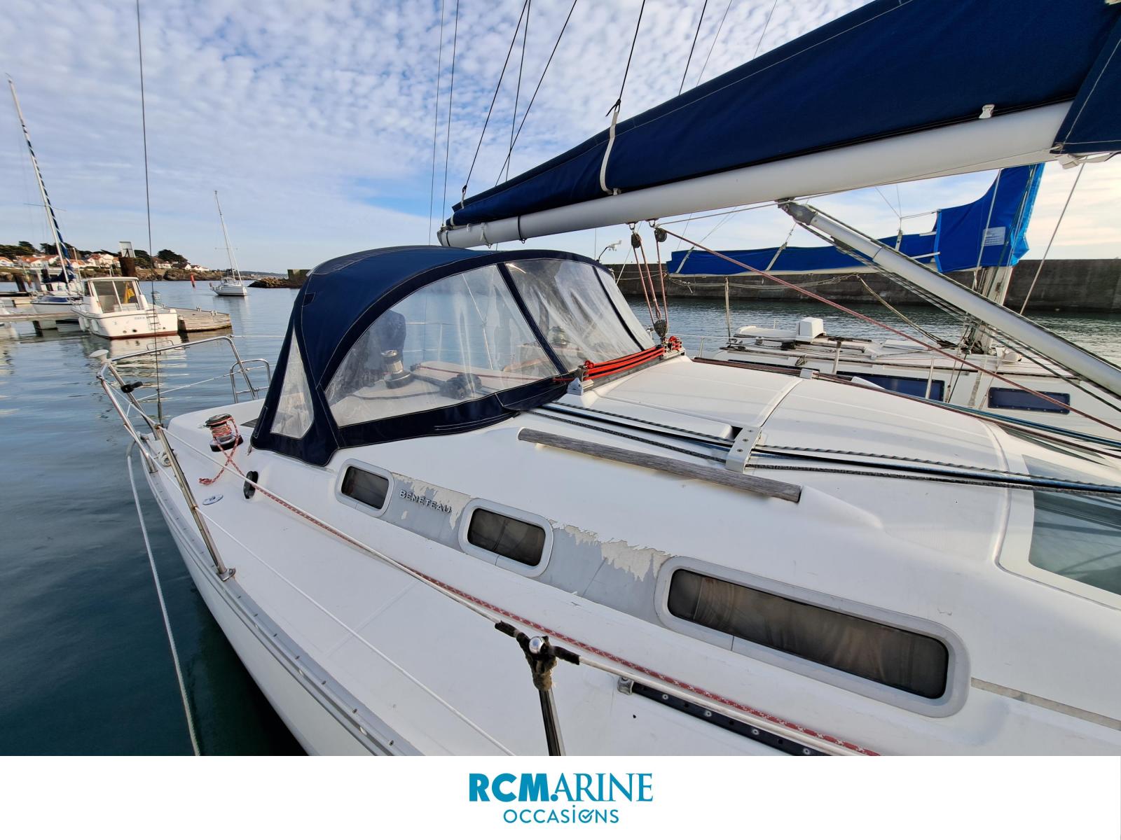 beneteau Oceanis 323