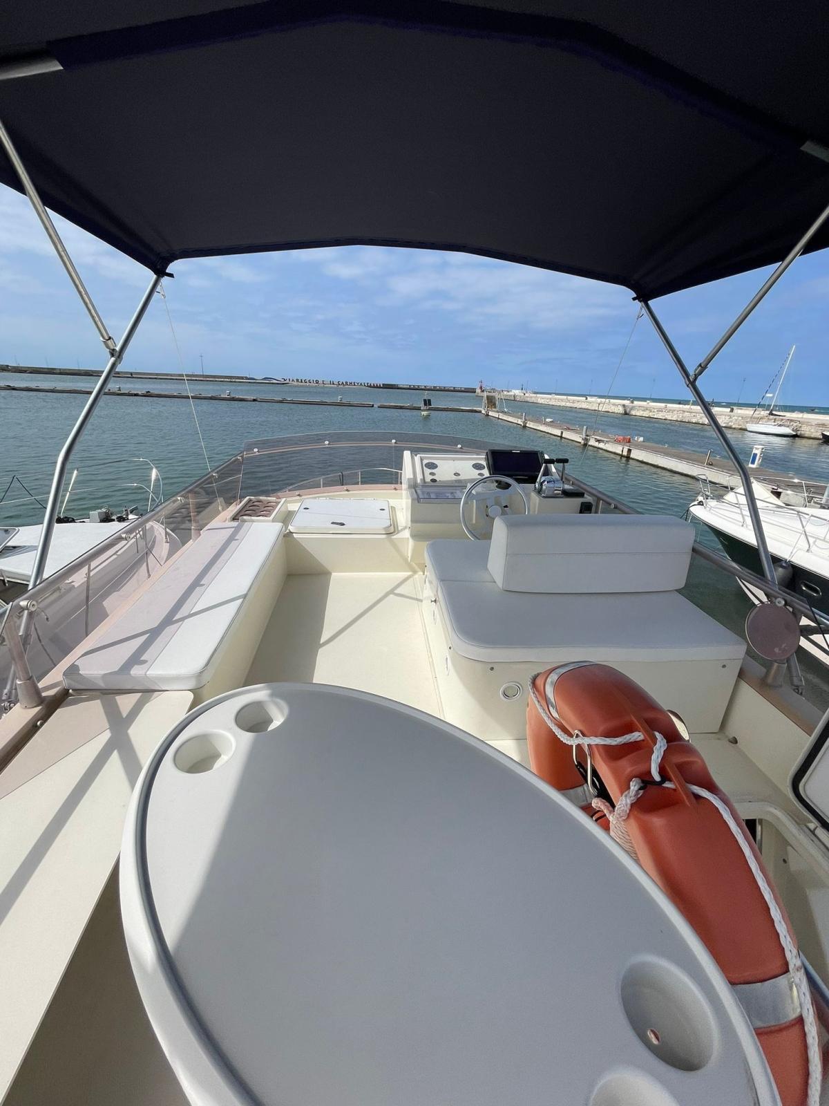 ferretti yachts 120 fly