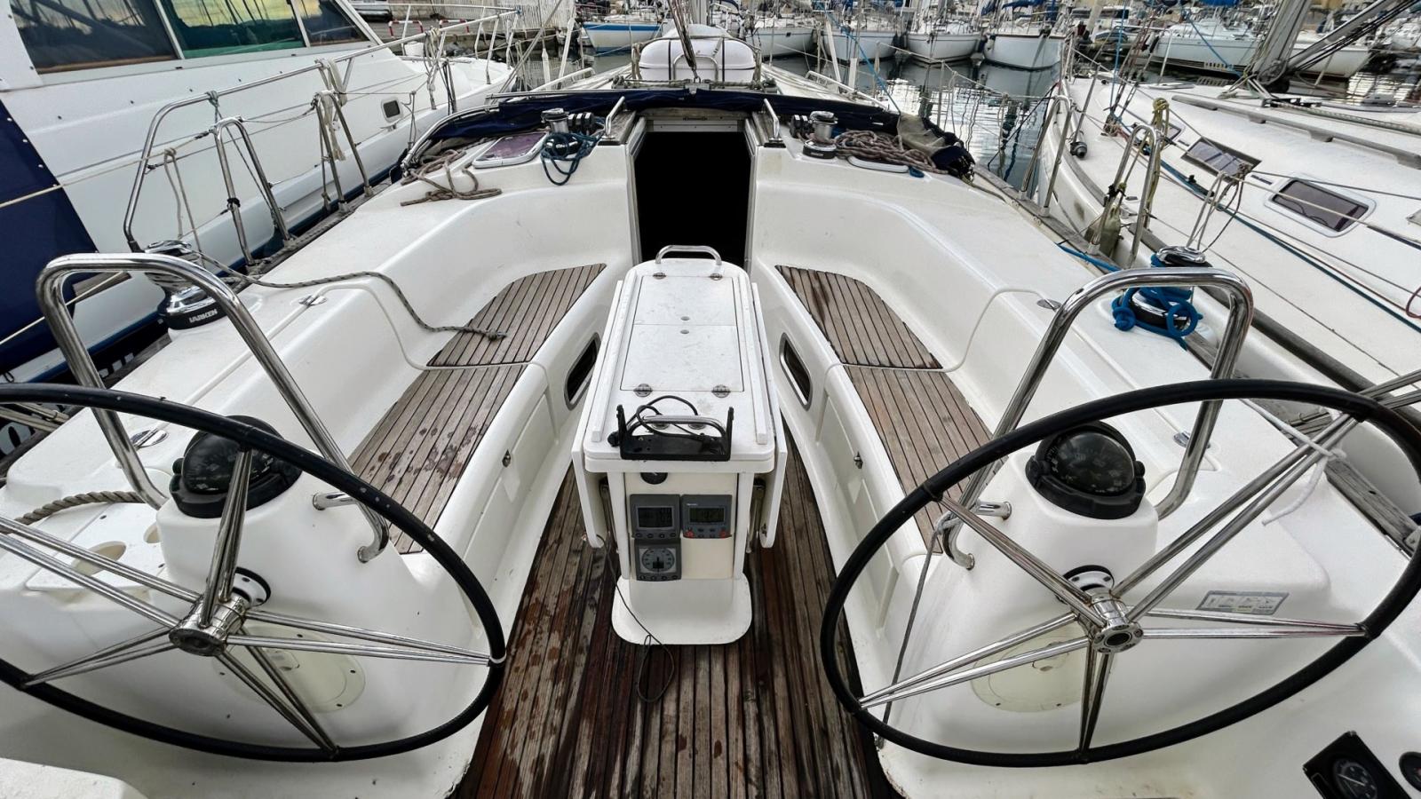 bavaria yachts 44