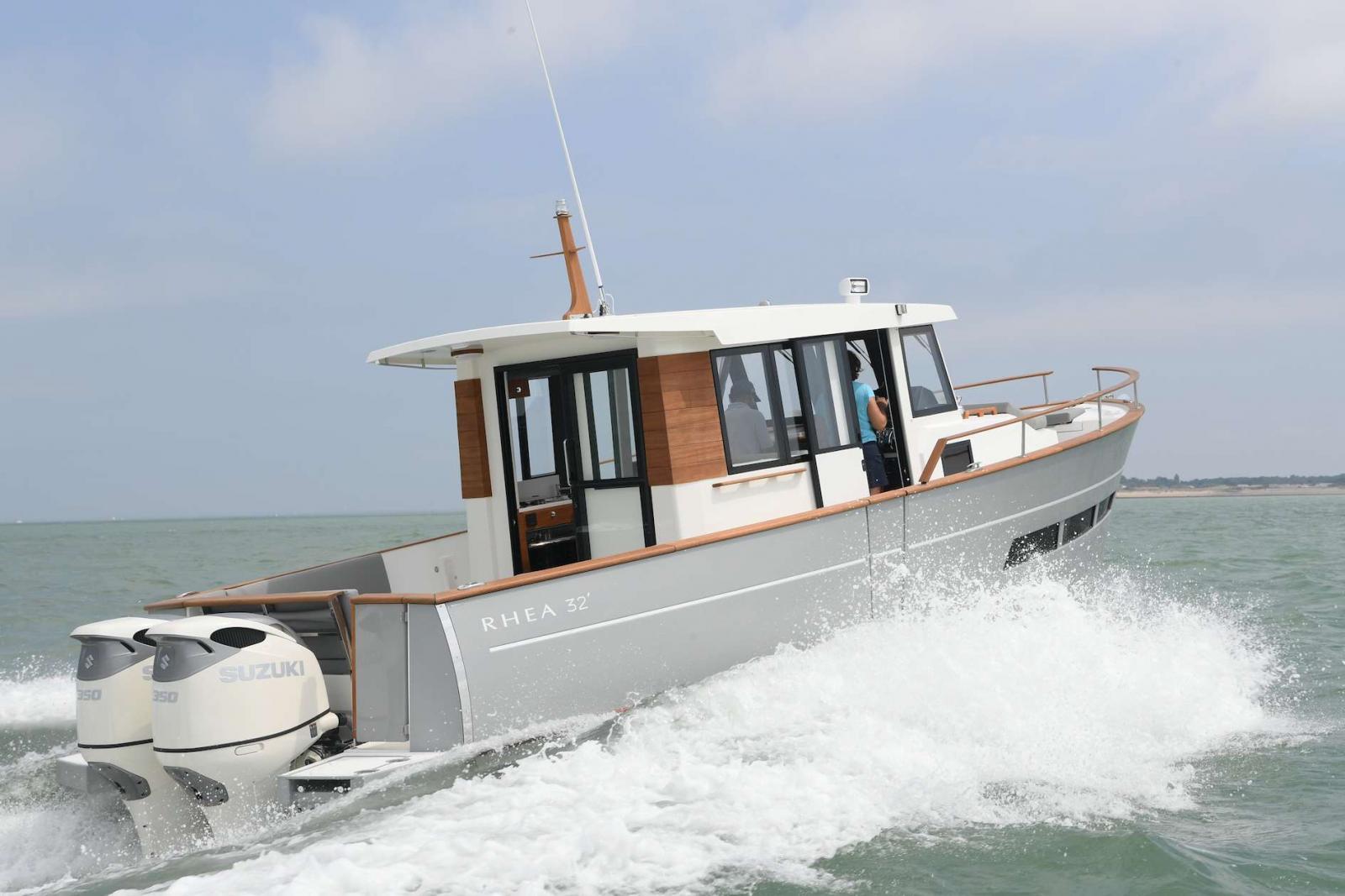 rhea marine Rhea 32 timonier