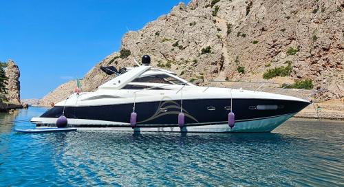 Sunseeker portofino 53