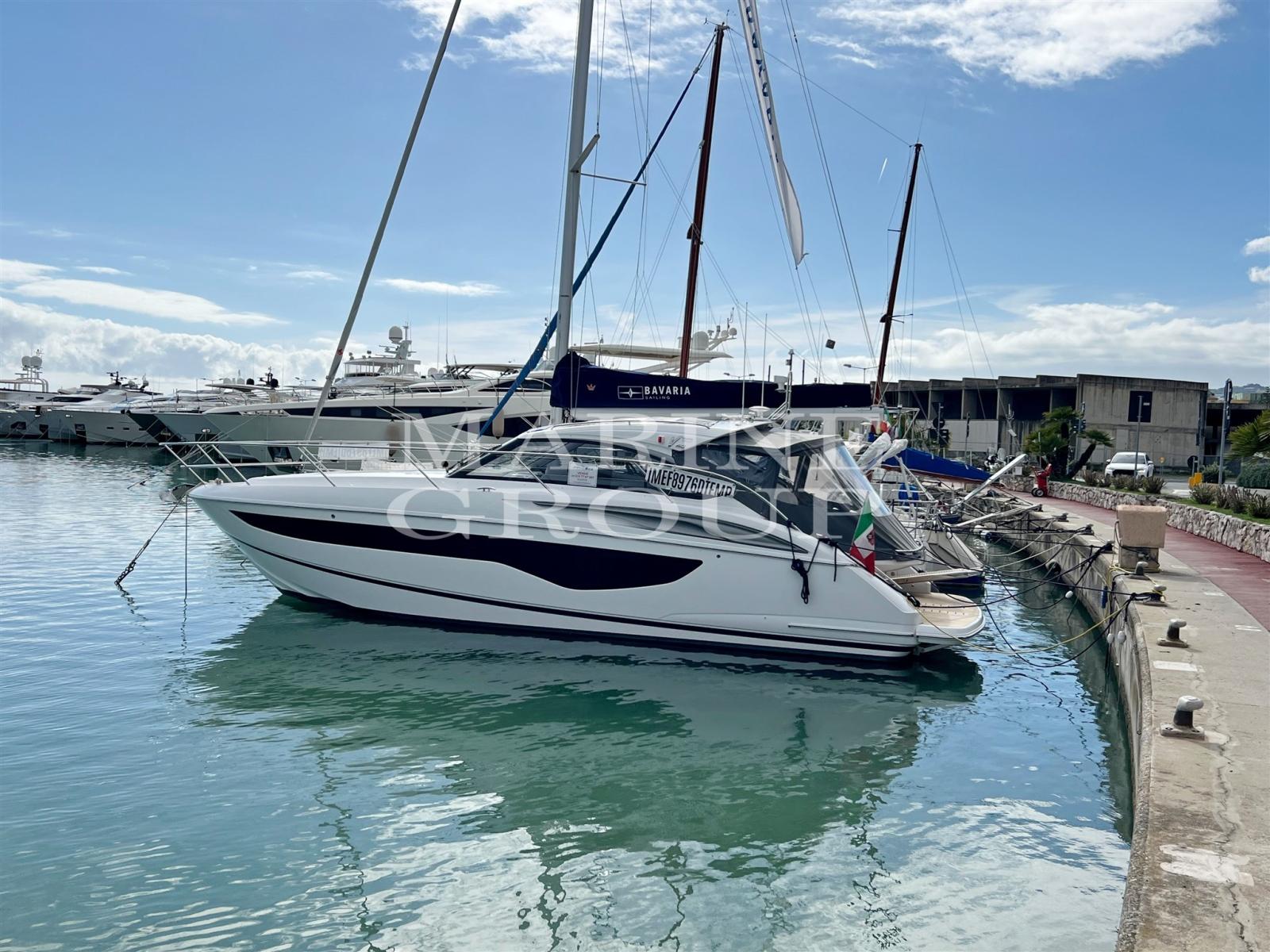 princess yachts V40