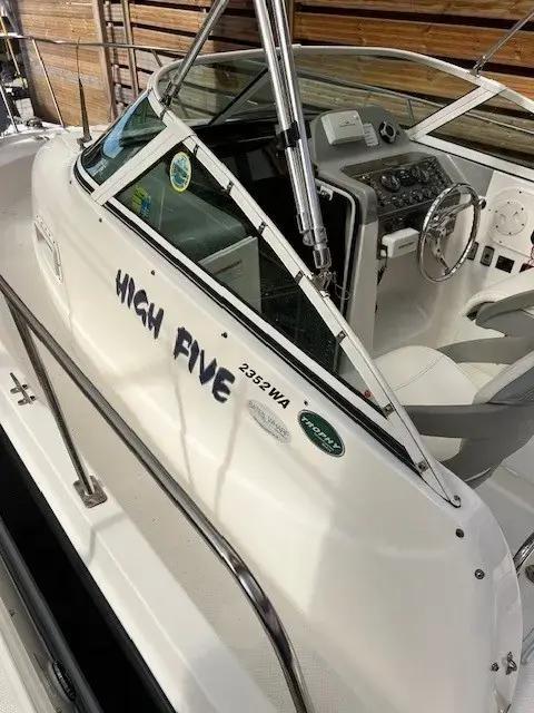 bayliner 2352 trophy