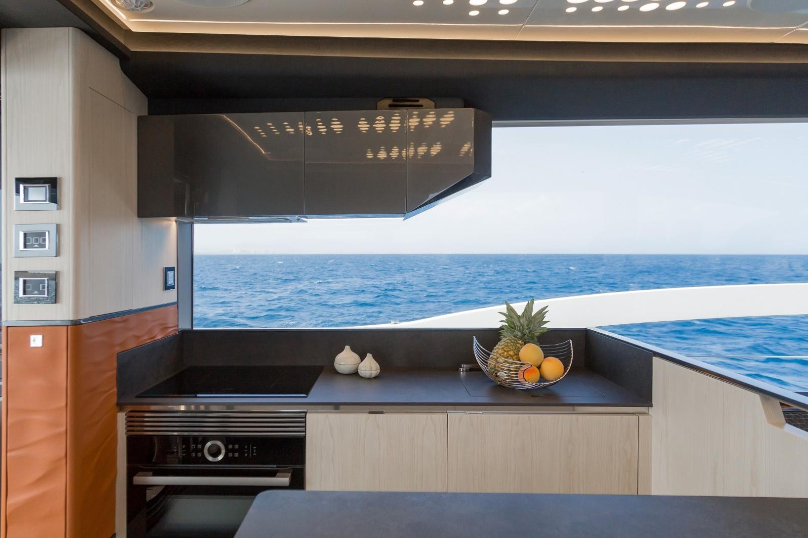 Astondoa 677 coupé new boat for sale, ad reference 16749 Yachting Conseil