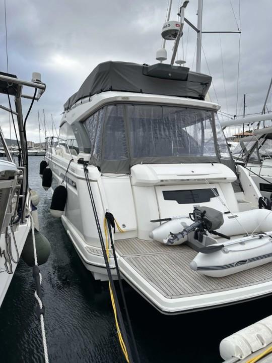 bavaria yachts R55 fly