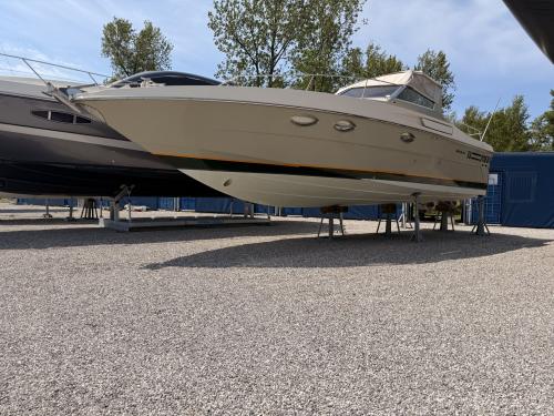 Riva bravo 38