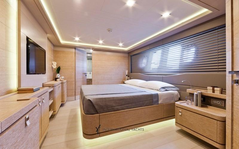 custom line Navetta 33 crescendo