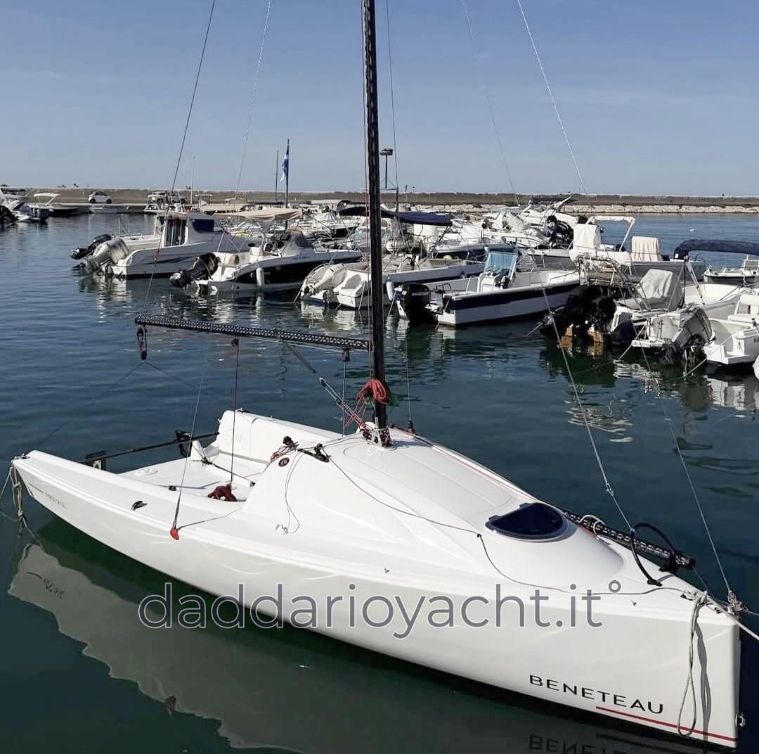 beneteau First 18 seascape