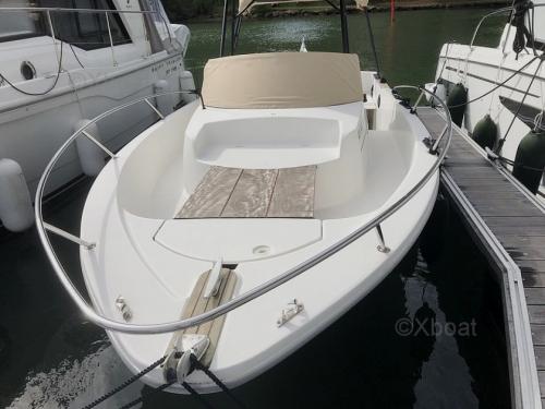 beneteau Ombrine 700