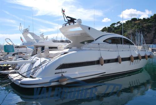 Overmarine mangusta 72