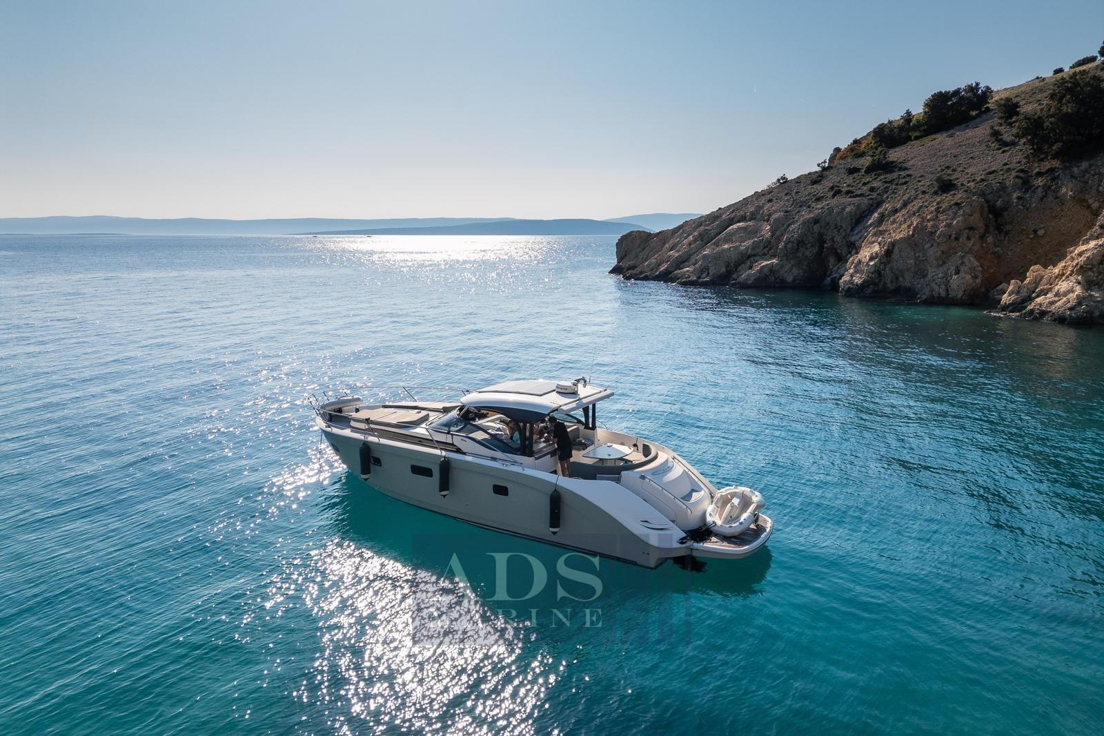 bavaria yachts Deep blue 46
