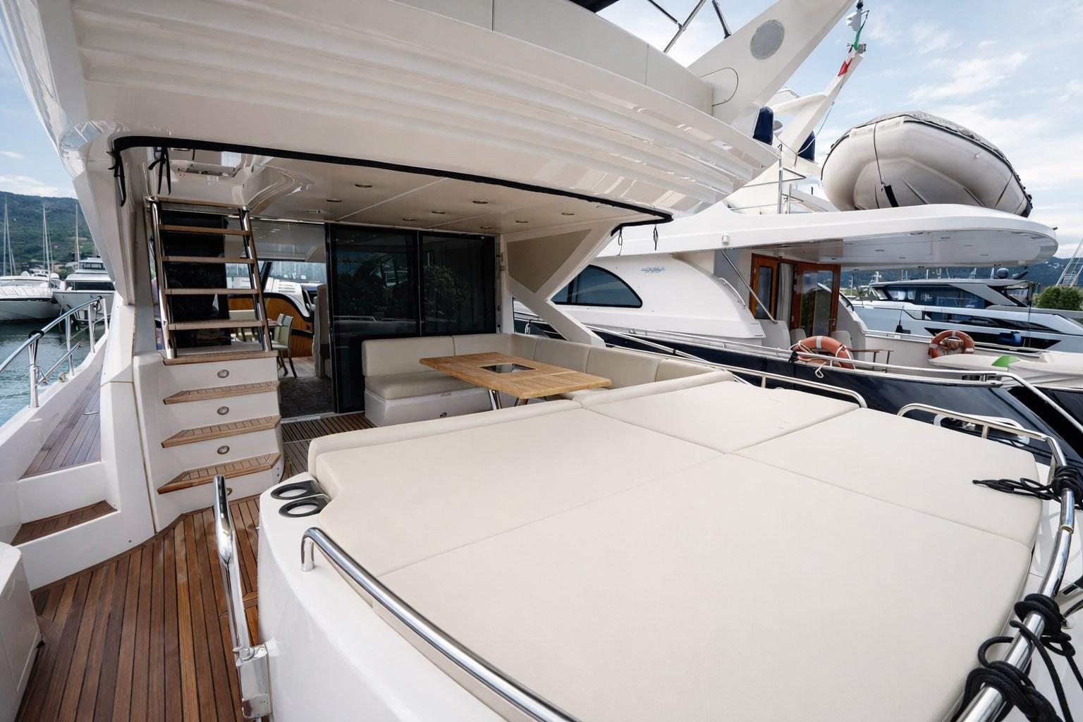 sunseeker 68 sport yacht
