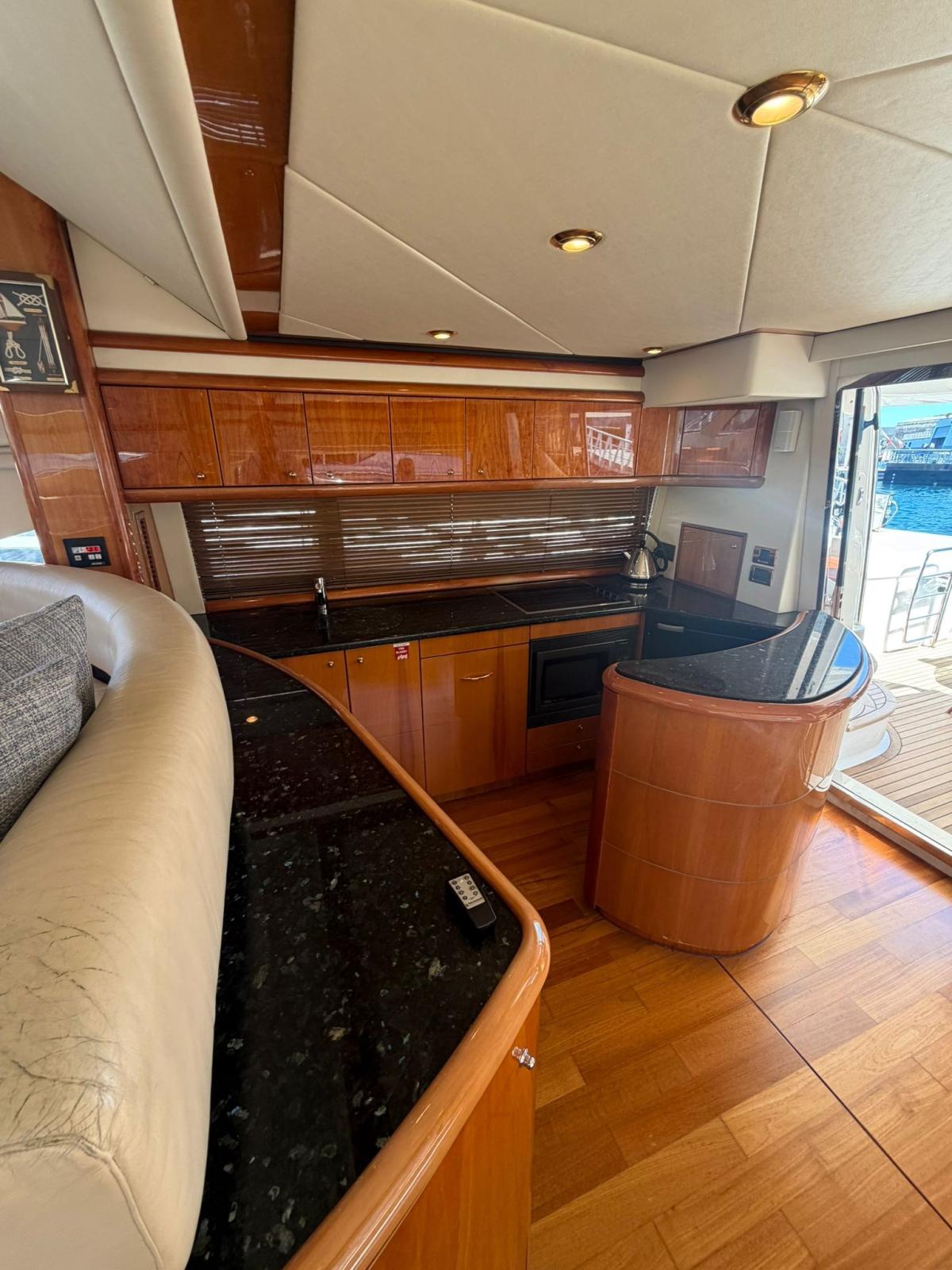 sunseeker Manhatten 64