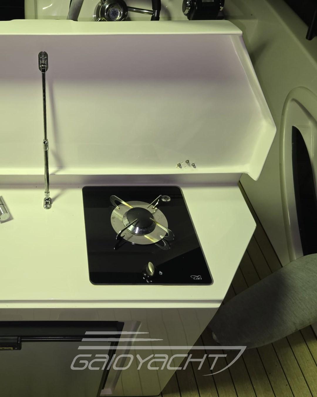 giupex marine 30 x wa sport