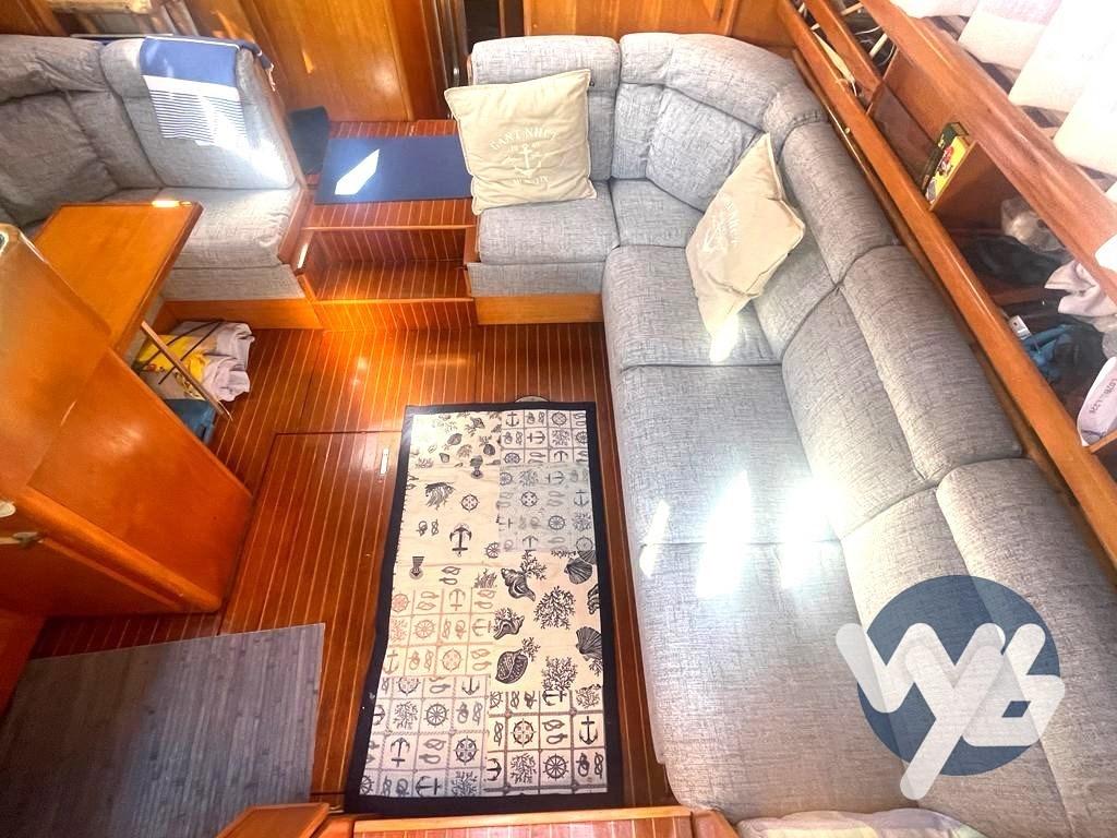 ferretti yachts 42 altura