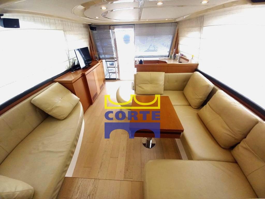 ferretti yachts 470