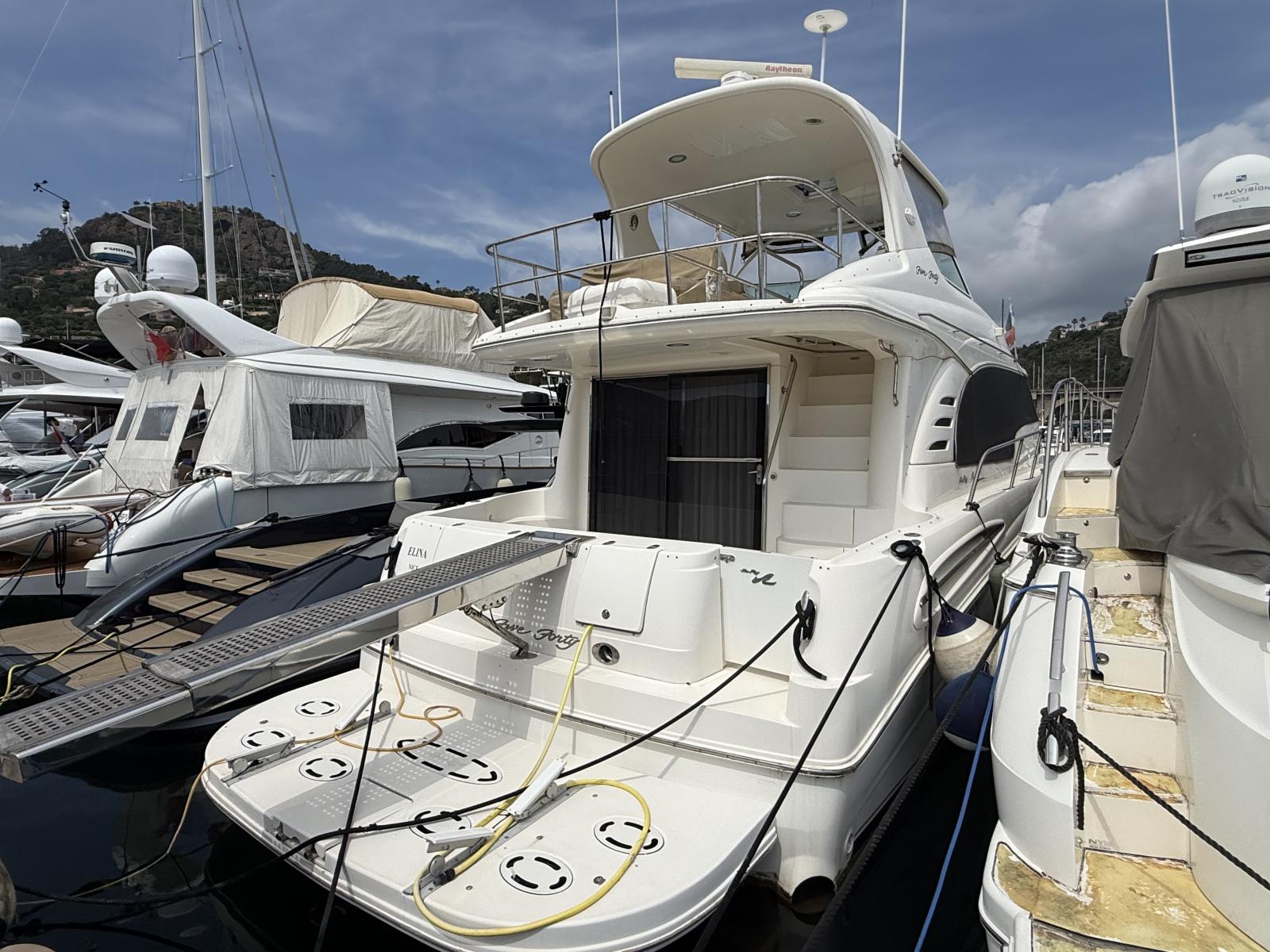 sea ray 54 fly
