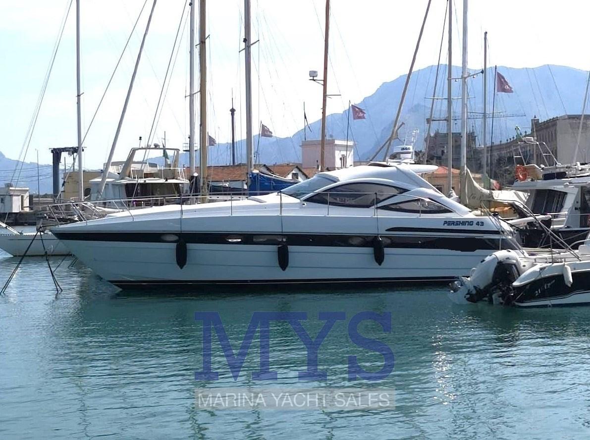 pershing 43