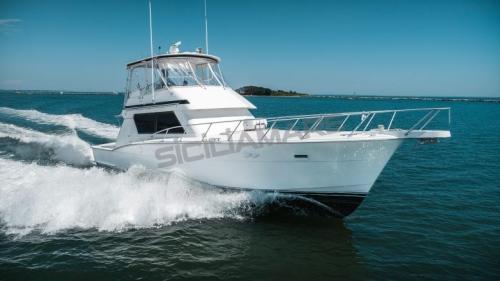 Hatteras convertible 52