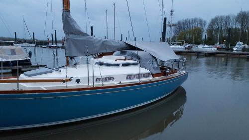 Asmus kg yachtbau hanseat 68