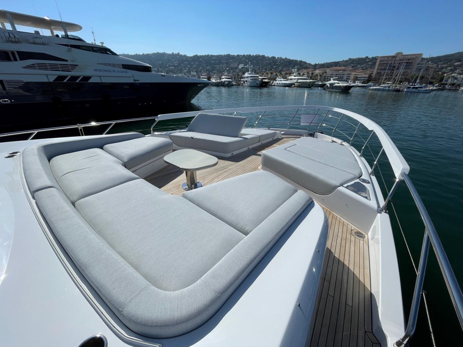 azimut S8