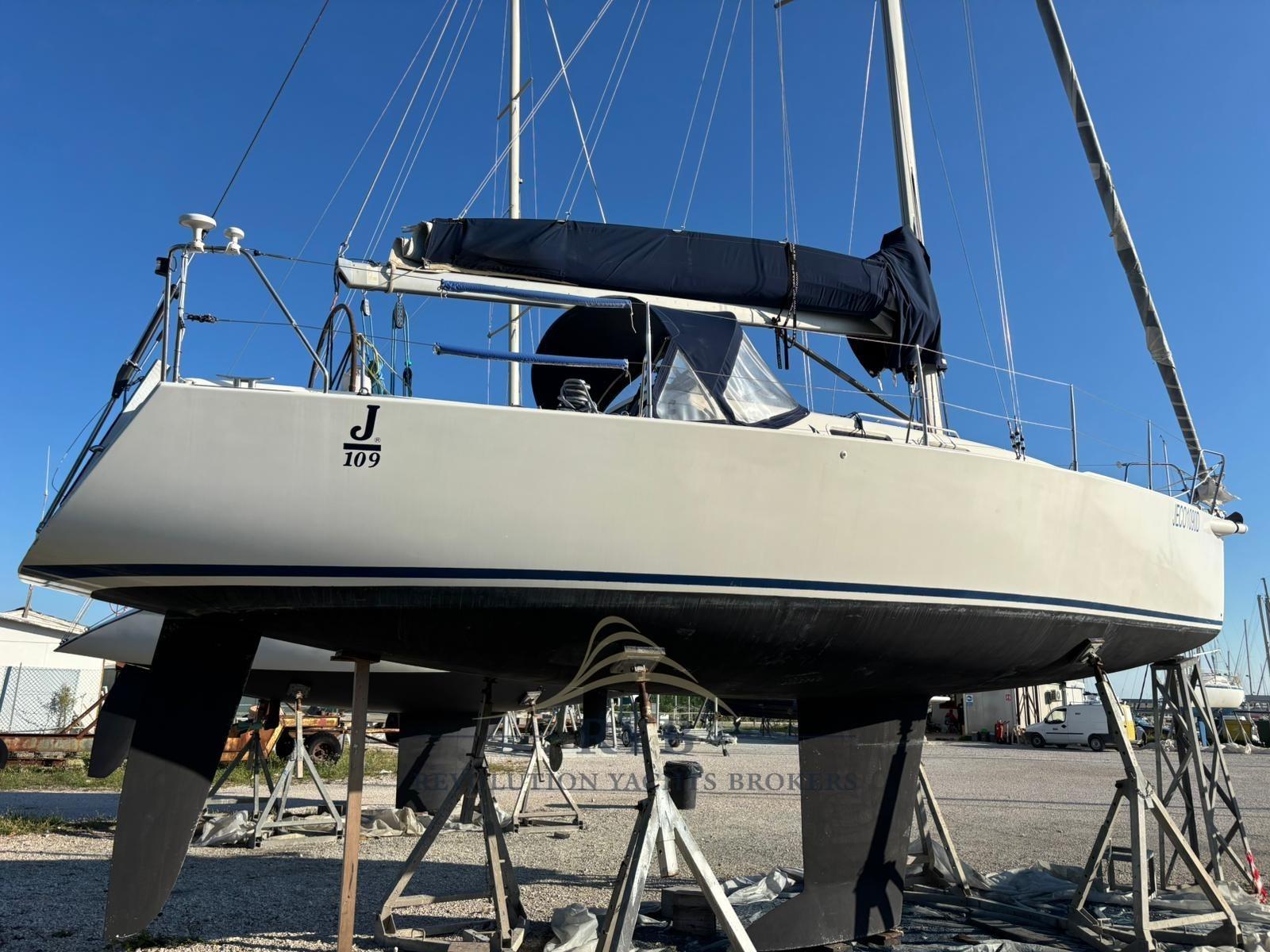 j boats J/109