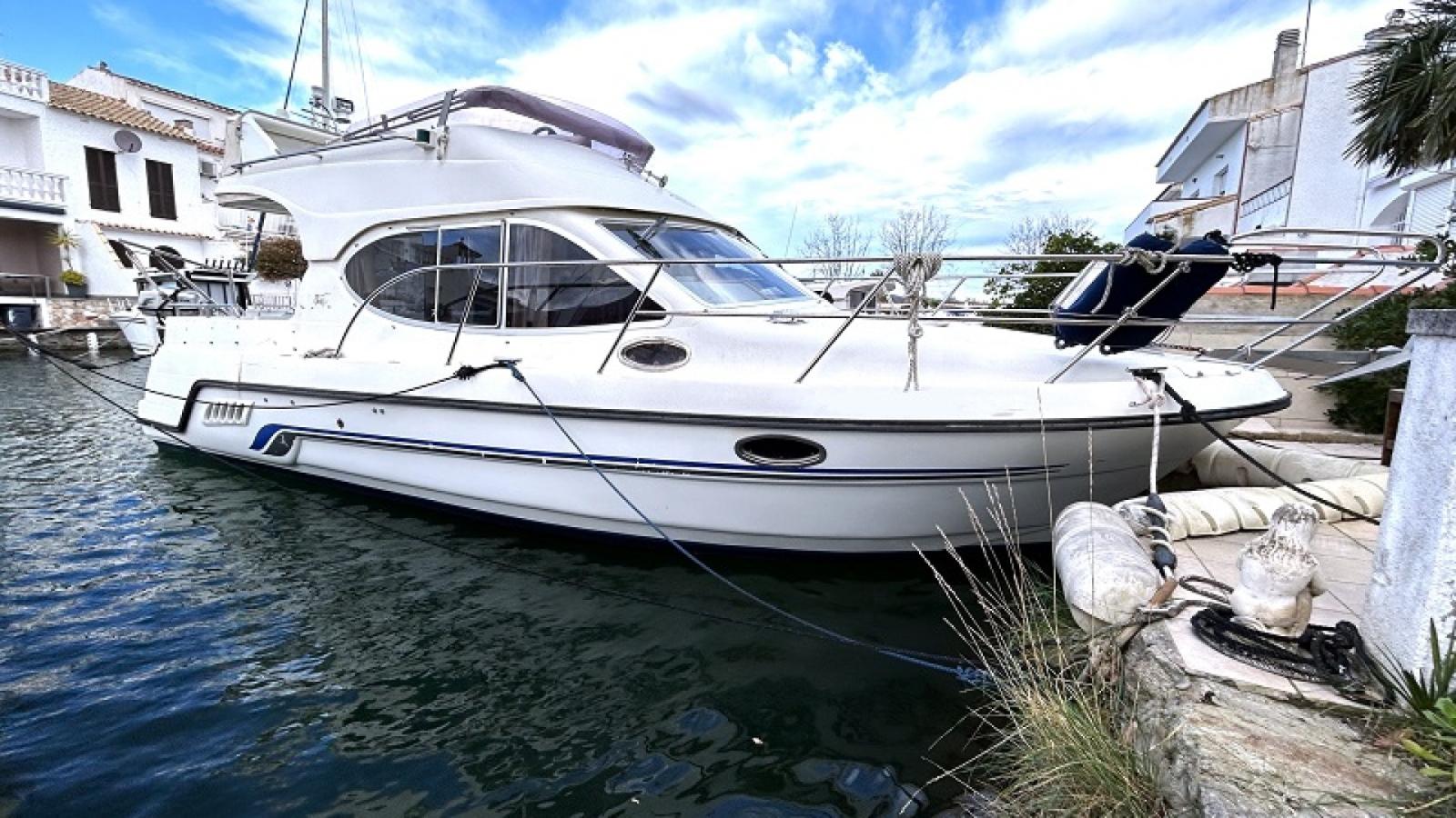 galeon 280 fly