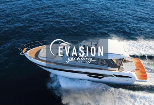 Bavaria yachts s45 coupe